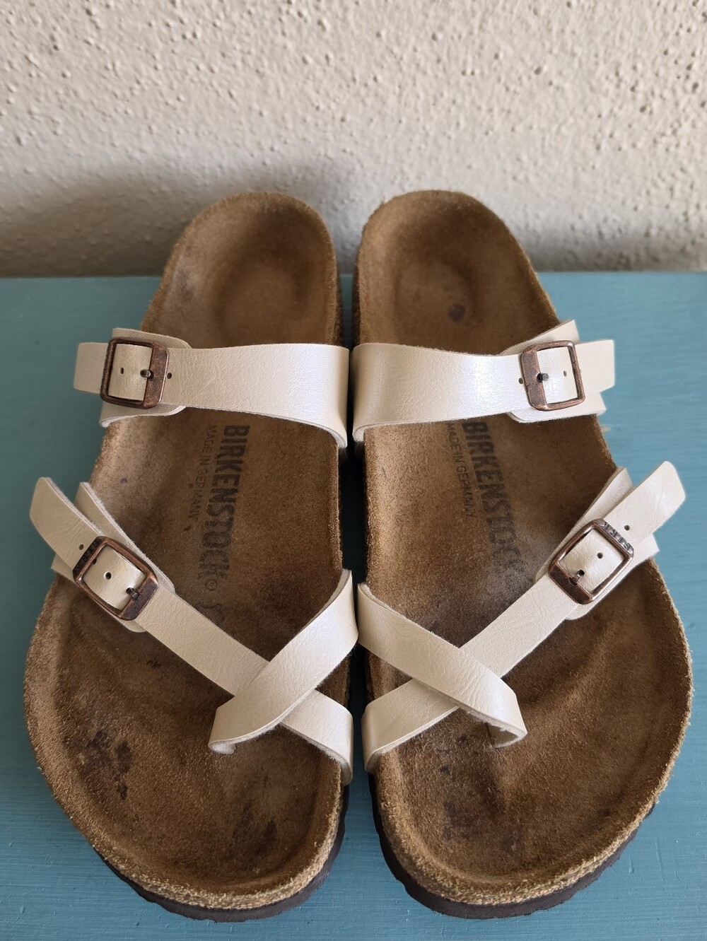 Birkenstock  Mayari Birko-Flor Sandal 38R L7 Graceful Pearl White Toe Loop Slide